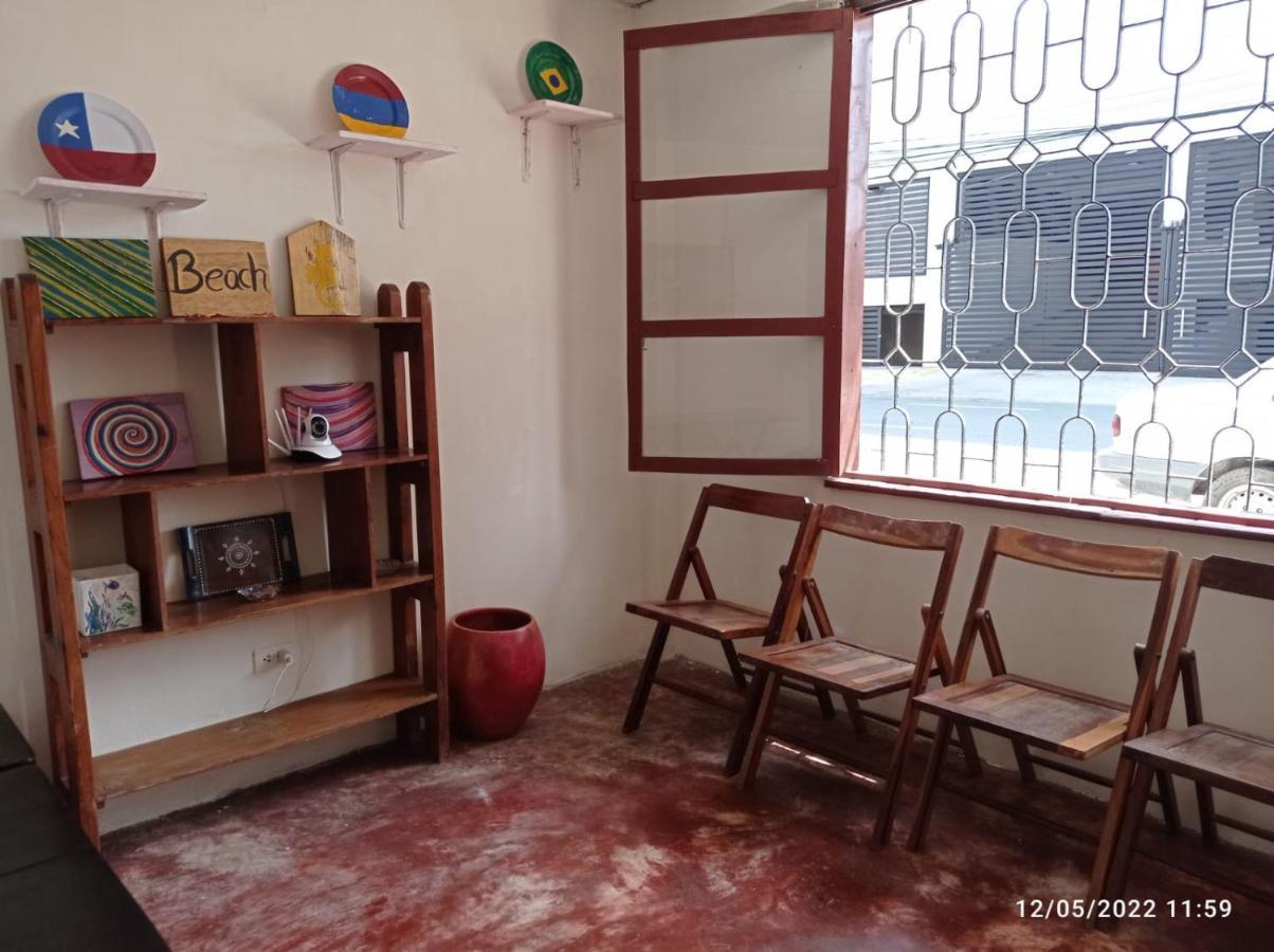Alquiler De Habitaciones Bay House Hostel 萨利纳斯 外观 照片